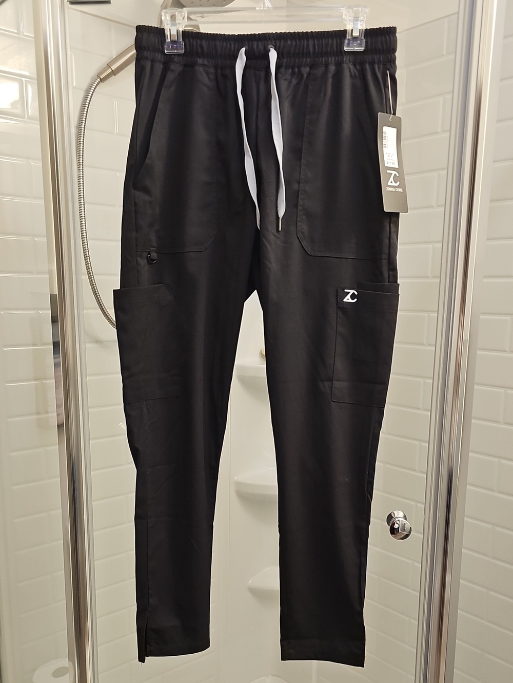 Zinnia Core Women's Black Slim Fit Scrub Pants. NWT.